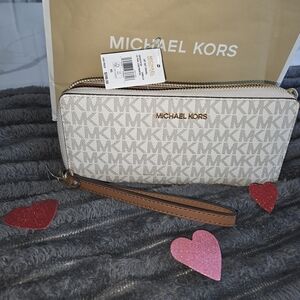 NWT Michael Kors Jet Set Travel Monogram Wristlet Clutch Bag Purse Y2k